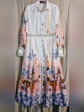 Itoo Italy Bohemian Lace-Trim Floral Midi Dress in White with Pastel Blooms